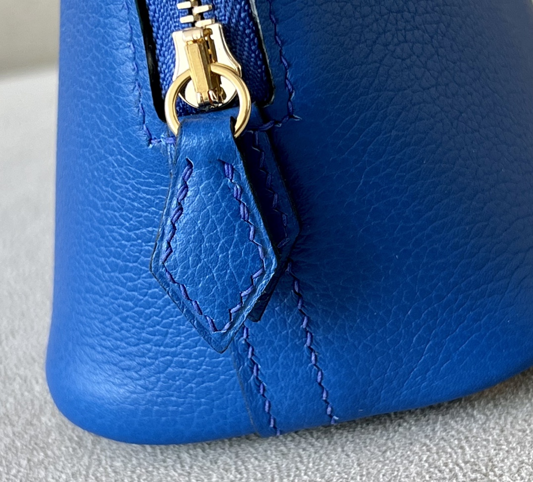 Hermes Bolide 1923 Mini Handbag Shoulder Bag In Blue Evercolor Leather